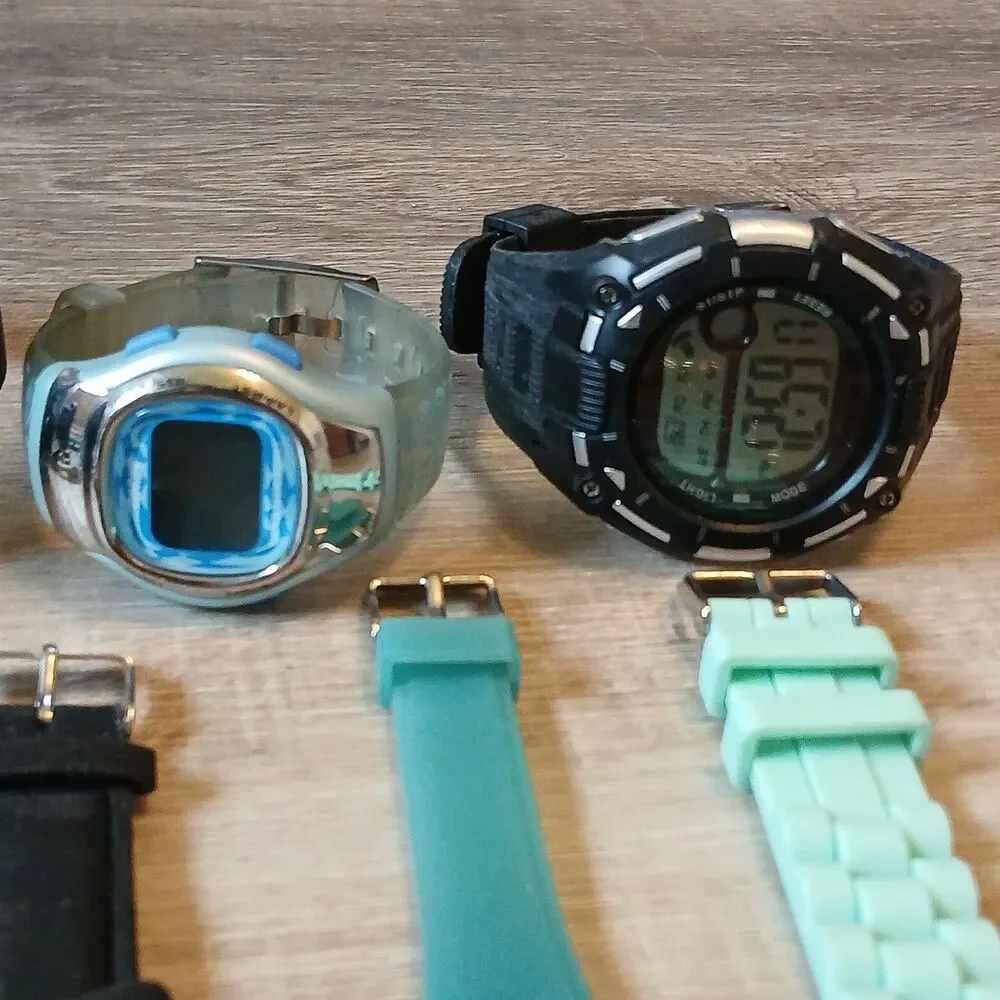 Parts/Repair Watch Lot of 50+ Timex Casio Rumours Disney Acqua Geneva -Box A7
